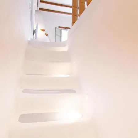 Diorite By Rocks Estates